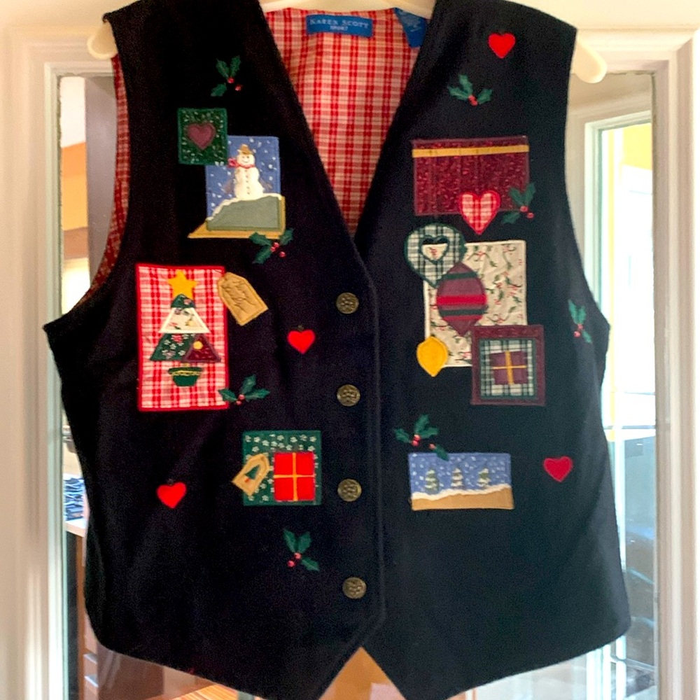 Karen Scott holiday Christmas patchwork vest